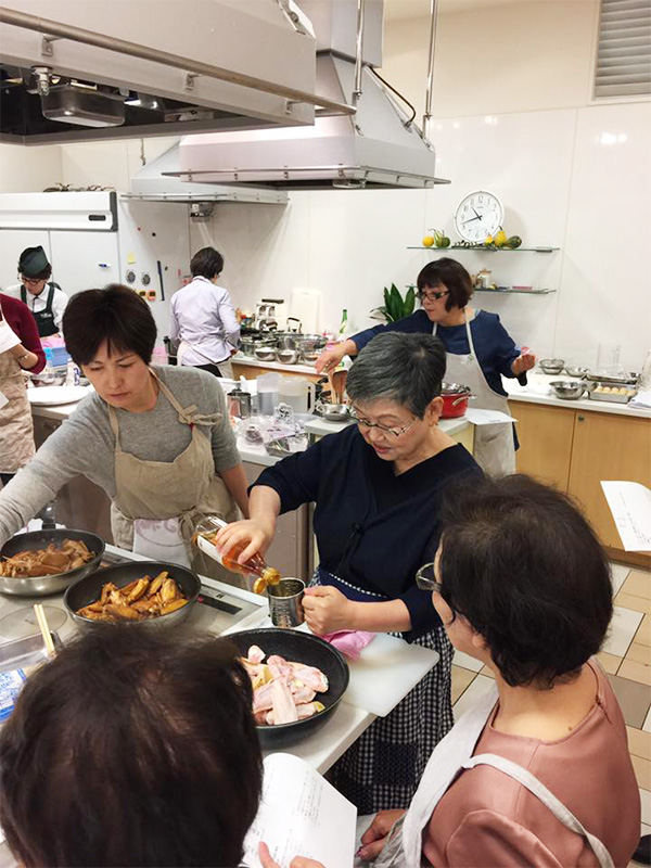 博多阪急で山際千津恵先生の料理教室が開催されました♪3