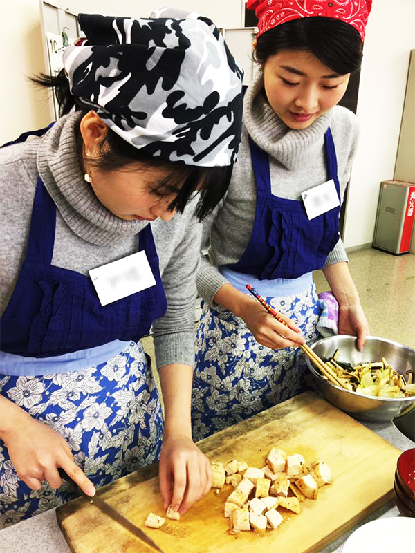 筑紫野市文化講座、舩越舞先生の料理教室4