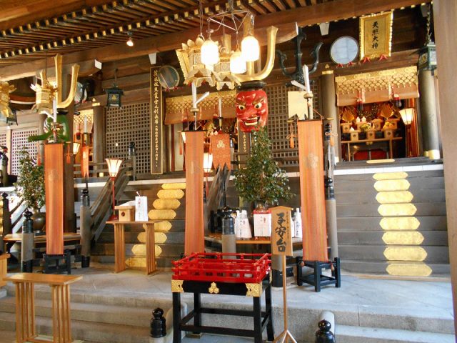 櫛田神社に『はかた地どり』を奉納いたしました01